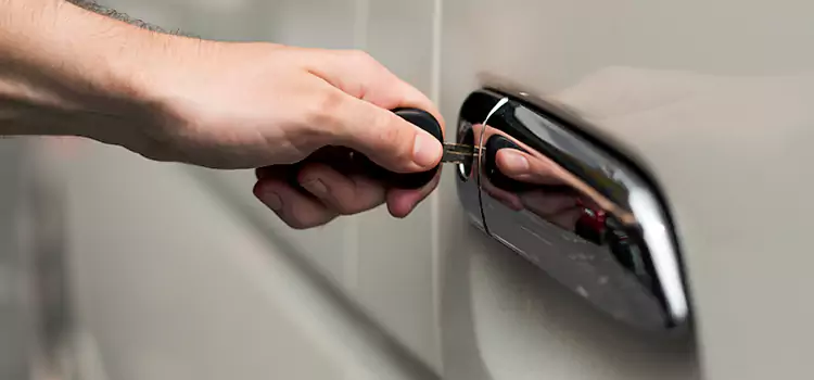 Why Choose Our Auto Locksmith Team in Findlay, OH?